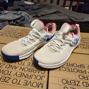 NIKE Free Metcon